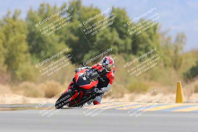 media/Apr-09-2023-SoCal Trackdays (Sun) [[333f347954]]/Turn 7 (1135am)/